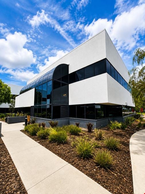 6065 Bristol Pky - Park Place Bldg 11