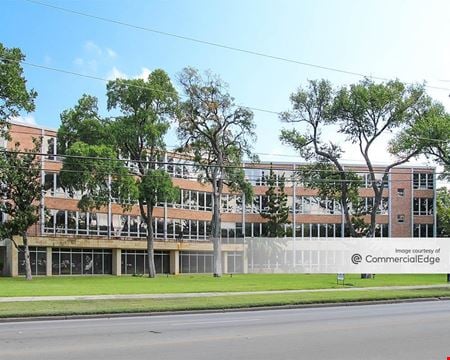 Preview of commercial space at 205 East University Avenue