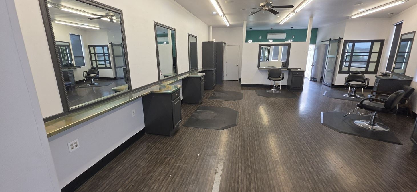 2595 NE Butler Market Rd, Suite D