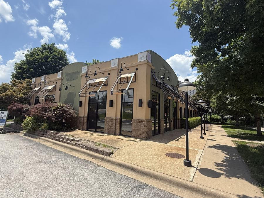 RESTAURANT FOR SALE OR LEASE IN BRANSON