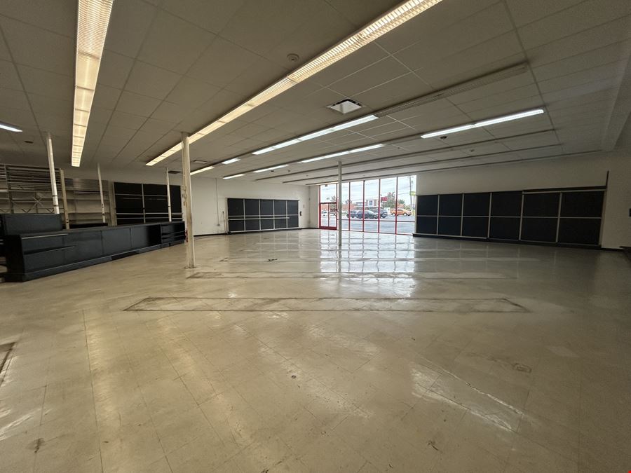 Former Auto Parts Store- Lowell, IN