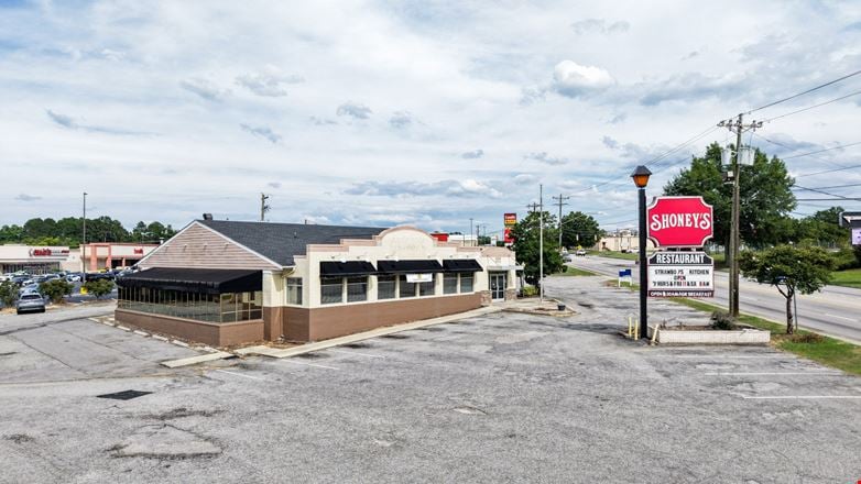 Preview of Retail space for Rent at 1490 Chestnut Street