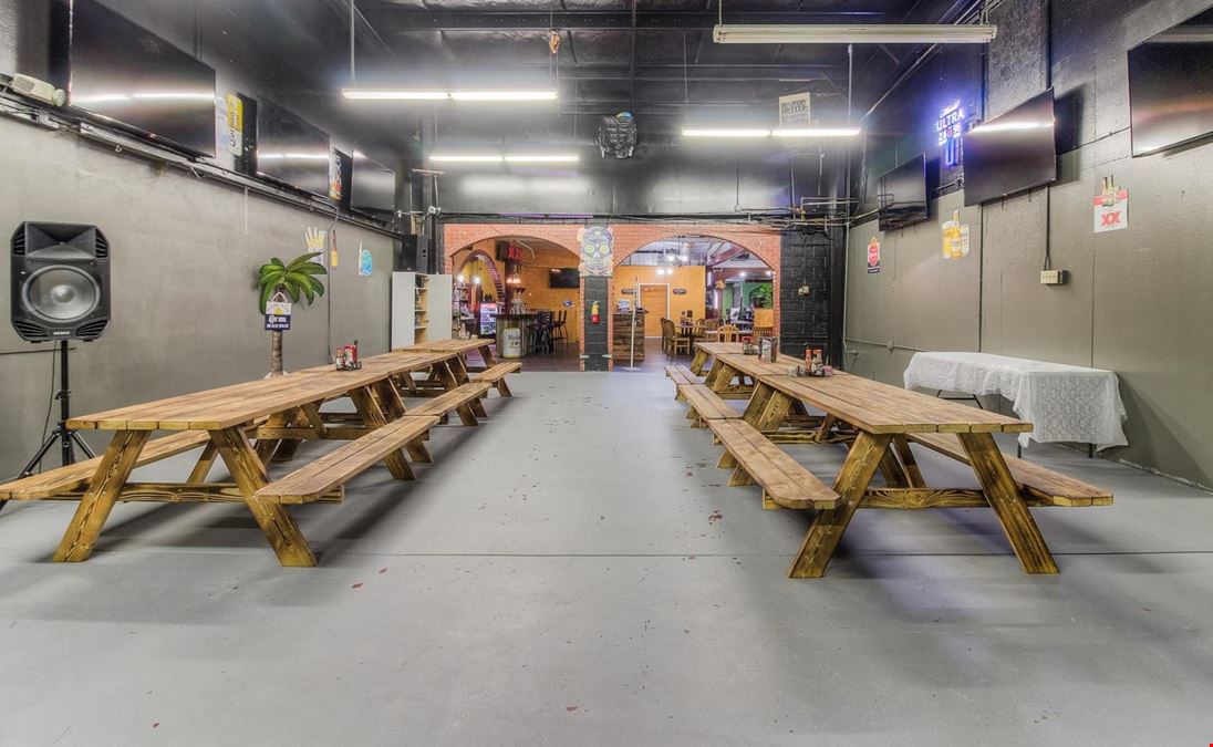 Newly Remodeled Bar/Restaurant in Zillah, WA