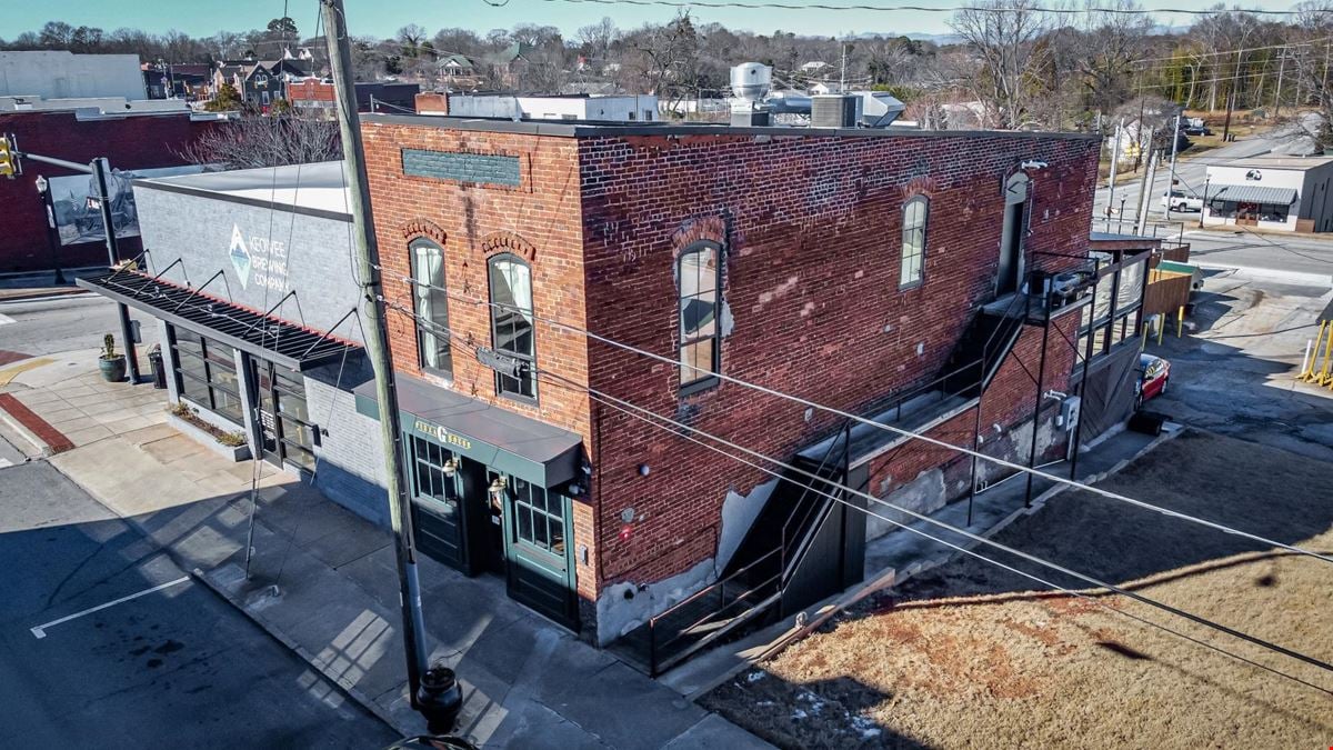 Two Story Historic Building- Downtown Seneca