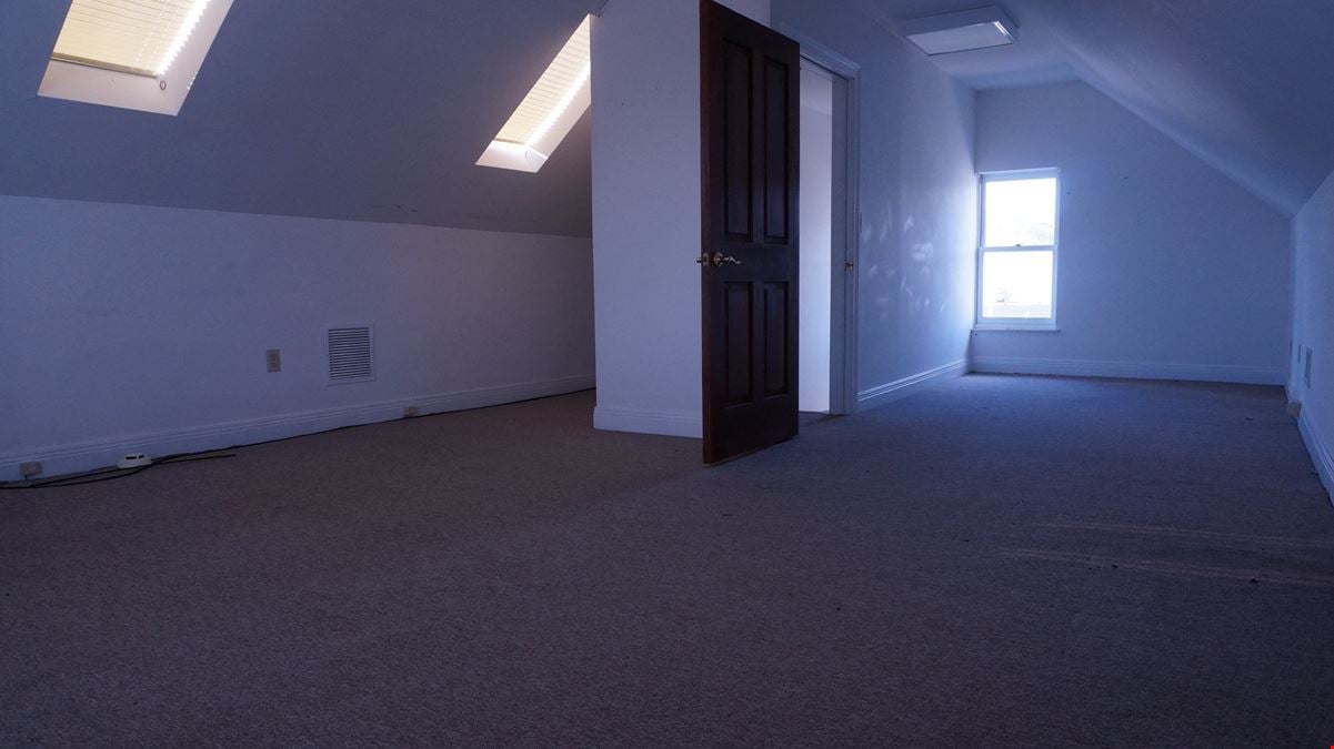 Kellog Ave - Marina Office