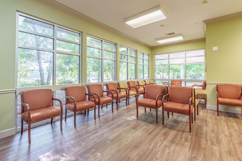 Medical Office - Cox Creek Parkway