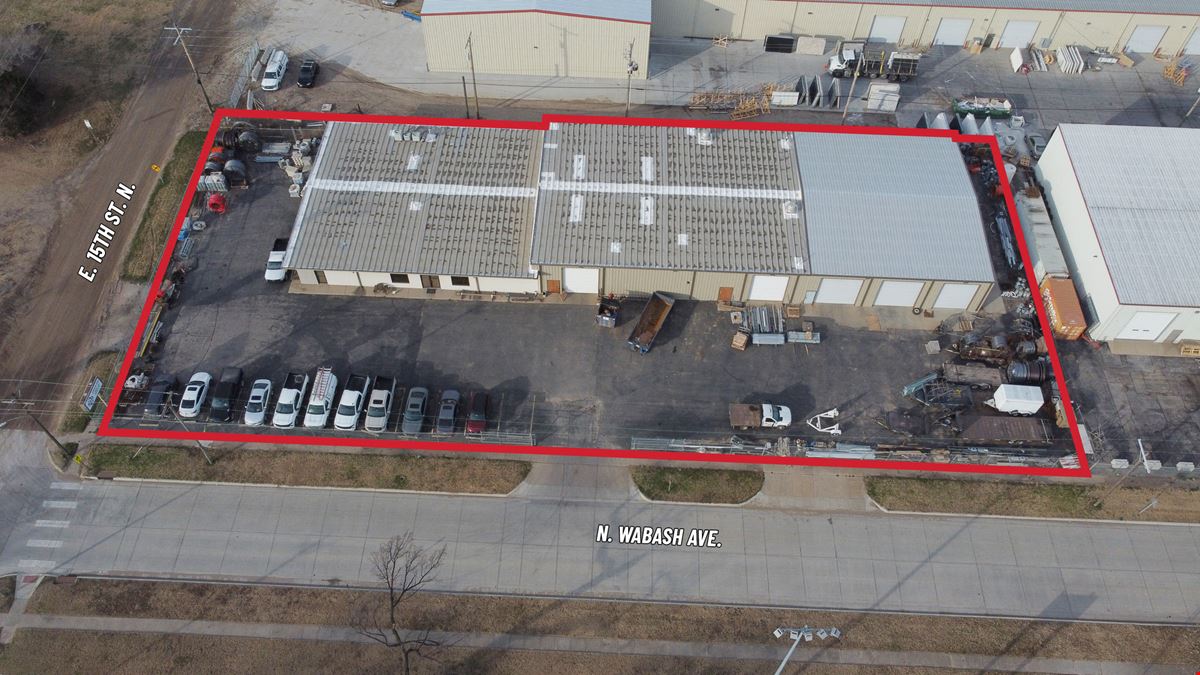 CENTRALLY LOCATED SHOP/WAREHOUSE