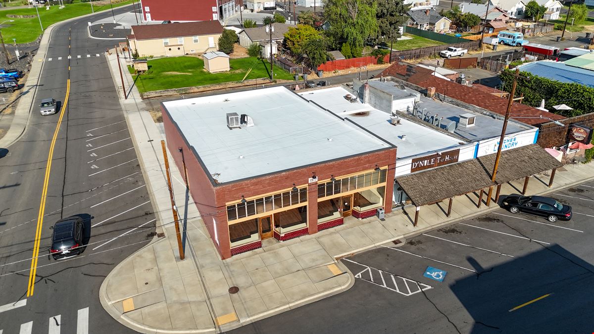 Historic Naches Landmark - Seller Financing