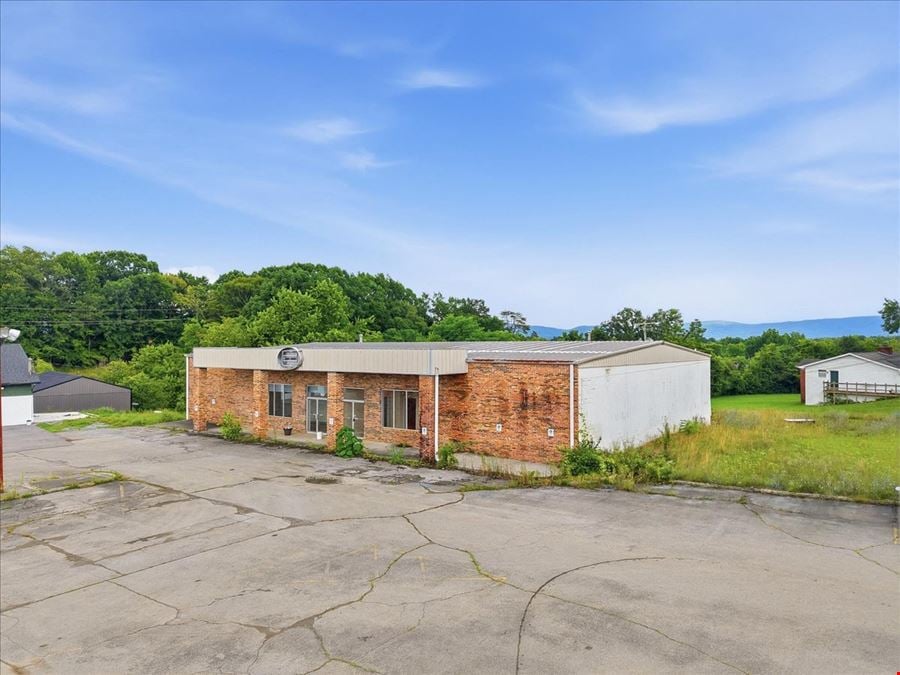 2808 E Lamar Alexander Pkwy