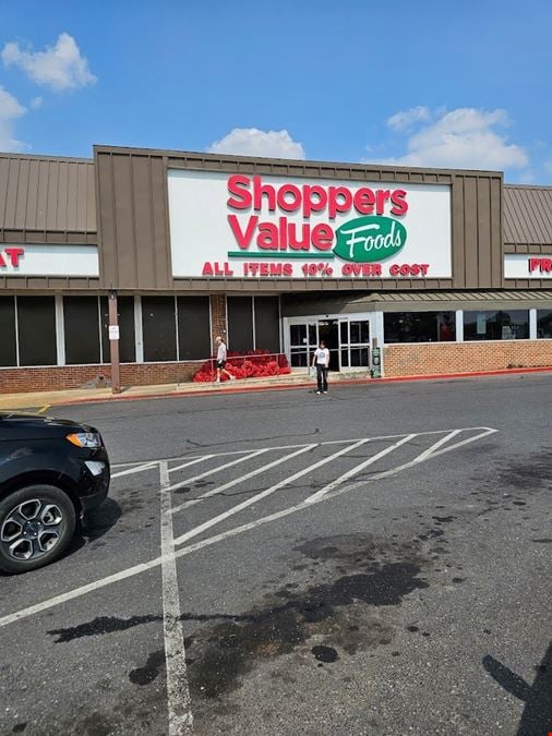 8 East Luray Shopping Center