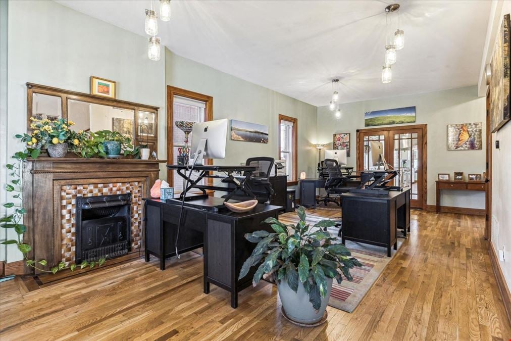 Premier Retail/Office Space in ARVADA