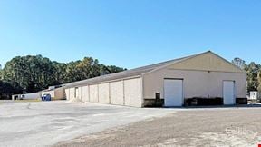 ±29,104-SF Warehouse on ±5.17 Acres with Secured Yard