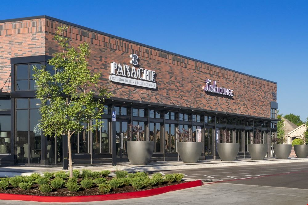 Greenways Village Shopping Center on Hillside
