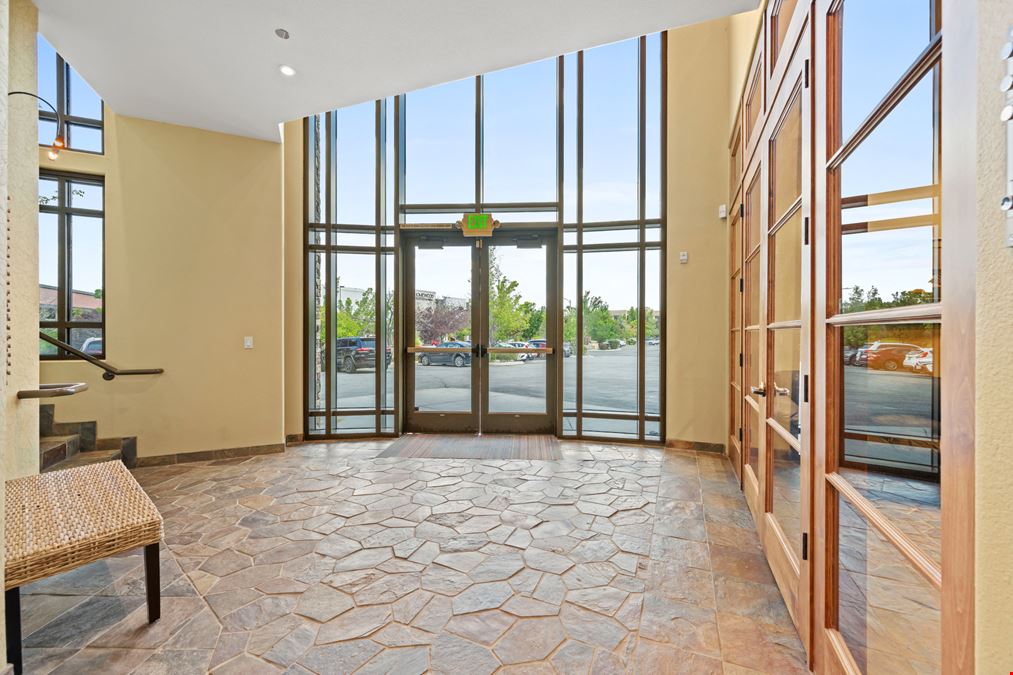 5421 Kietzke Ln Suite 100