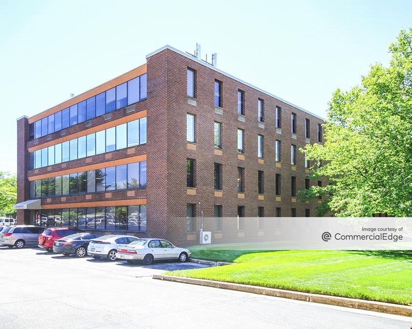 Rutherford Business Center - Rutherford Plaza