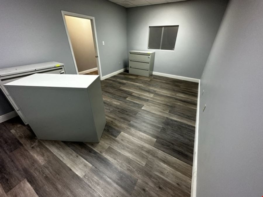 1058 SF Suite 207 Professional and Medical Office Space