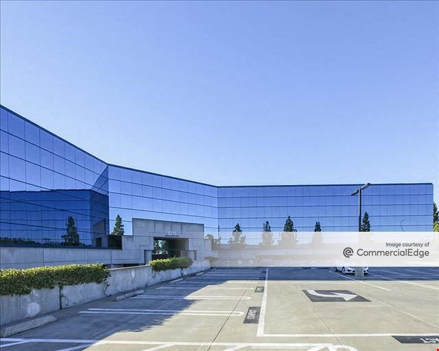 Sky Park Office Plaza 9275 Sky Park Court 9275 Sky Park Court San Sky Park Office Plaza 9275 Sky Park Court 9275 Sky Park Court San