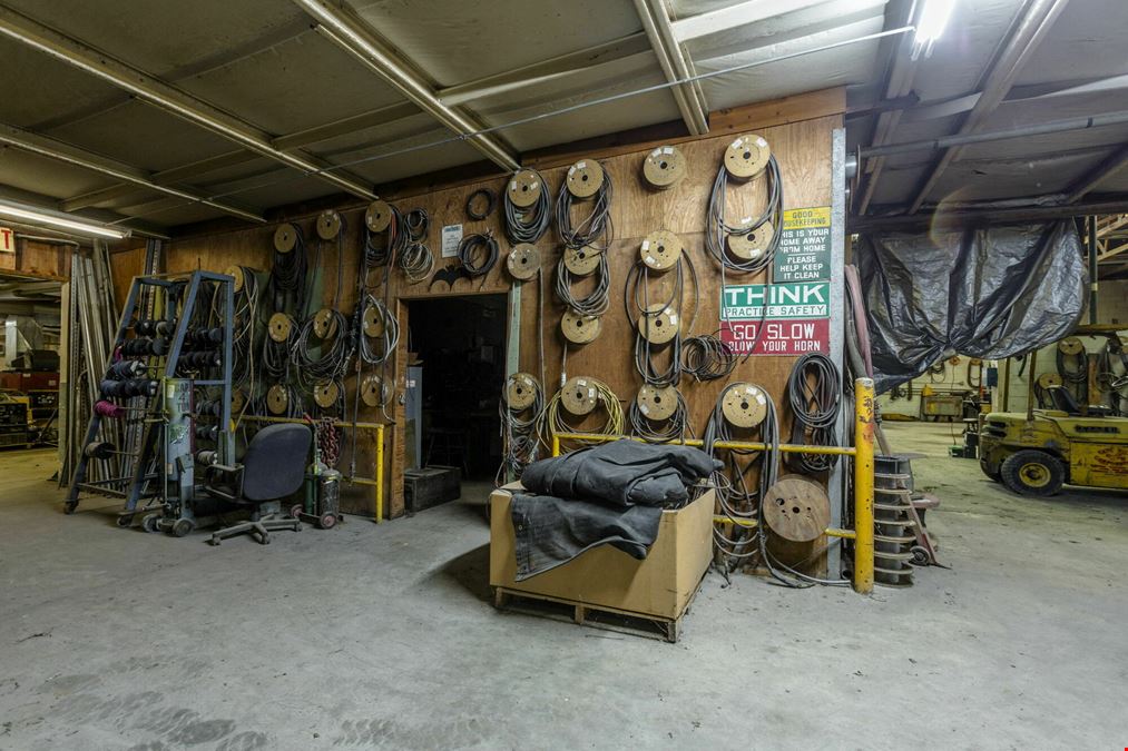 LARGE INDUSTRIAL MAINTENANCE & REPAIR SHOP NEAR MERCK & MILLERCOORS