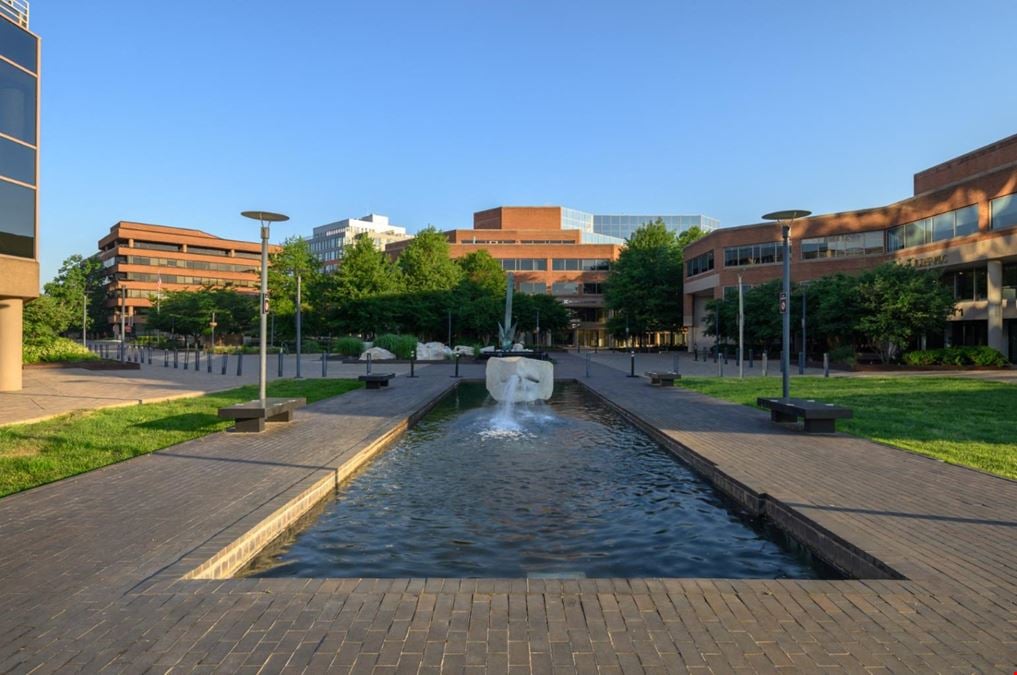 Receivership Sale: Potomac Riverfront Office | Alexandria, VA | 150,186 SF Class A Office