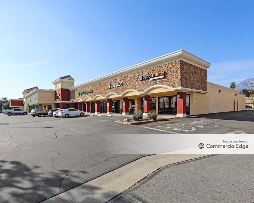 Village Grove Square - 1383-1385 East Foothill Blvd