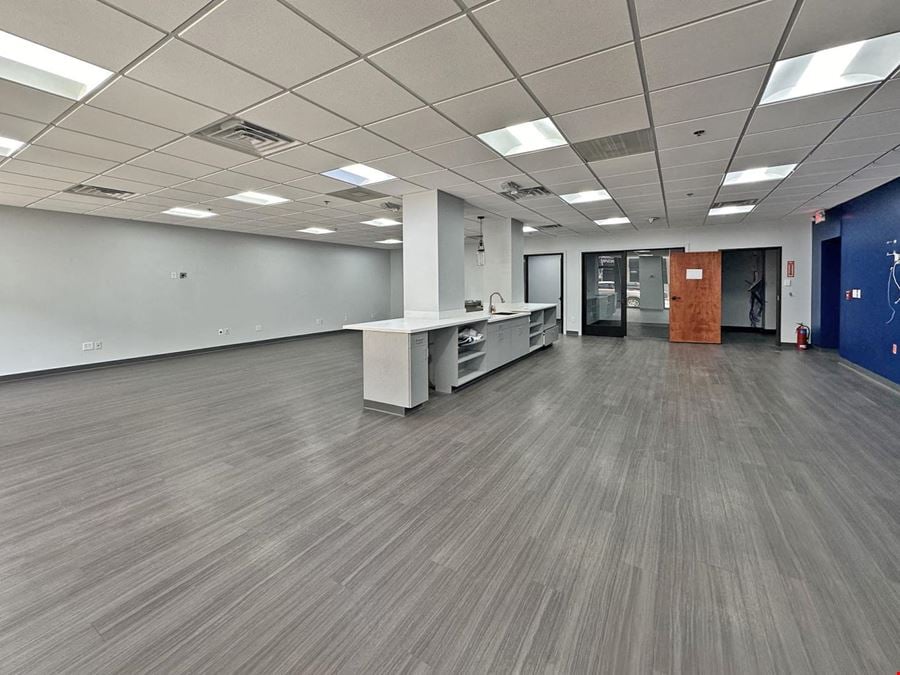 Downtown Ground Floor Retail Space - Hollister Bldg.