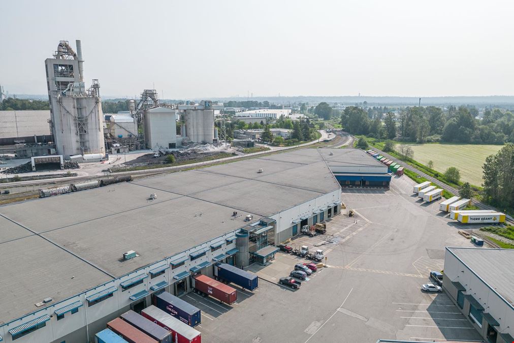 Unit 100 - 7530 Hopcott Road